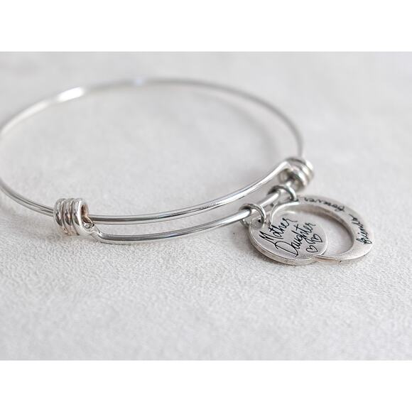 LA Rocks Sterling Silver 925 Charm Bangle Mother Daughter Crescent Moon Slider - Picture 4 of 6